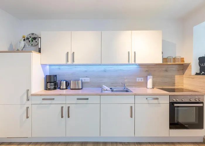 Vor Anker Husum (Schleswig-Holstein)